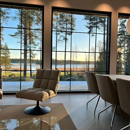 Semesterbostad New Seaside With Sauna And Panoramic Views *